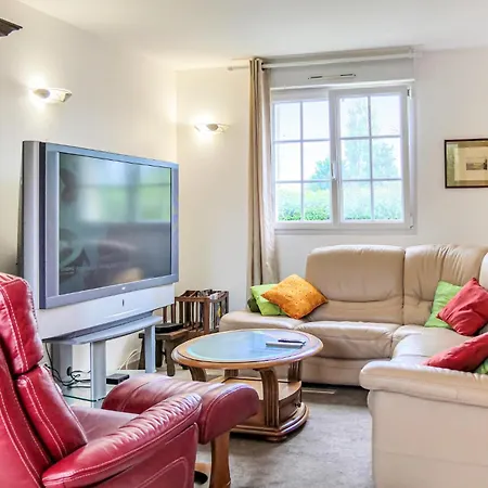 3 Bedroom Lovely In Holiday home Morsalines